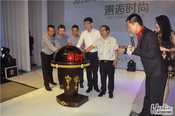 “丽时达”2015秋季新品时装发布会