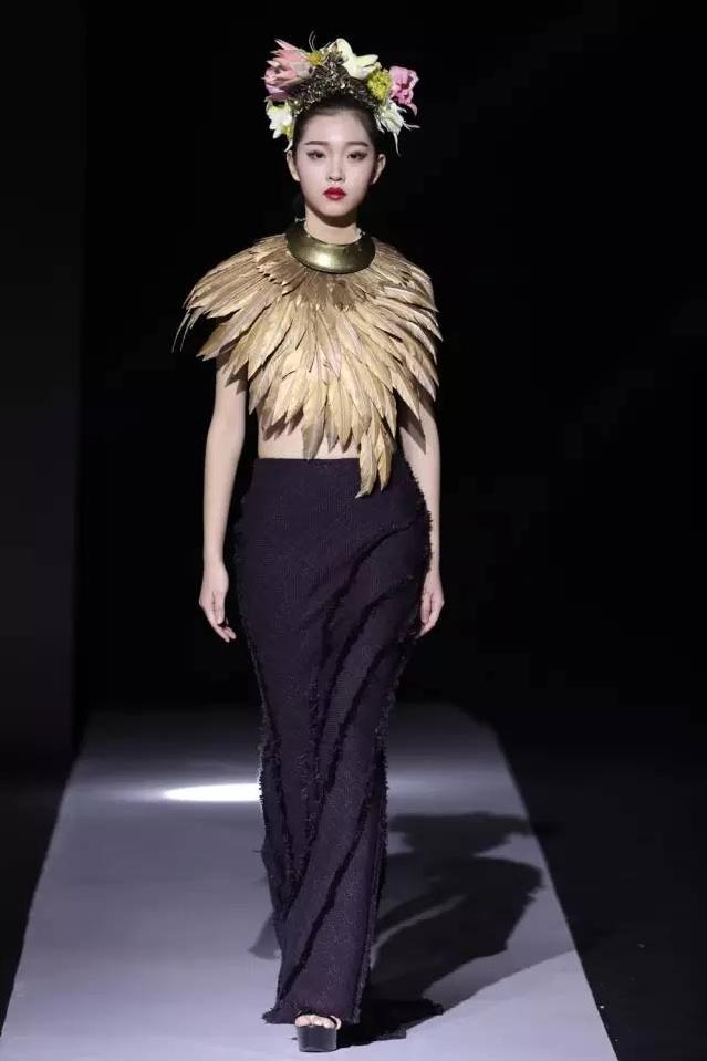 2017哈尔滨国际时装周 FREDERICK LEE 作品