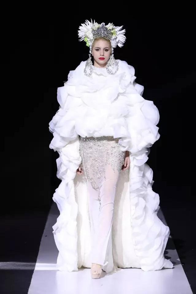 2017哈尔滨国际时装周 FREDERICK LEE 作品