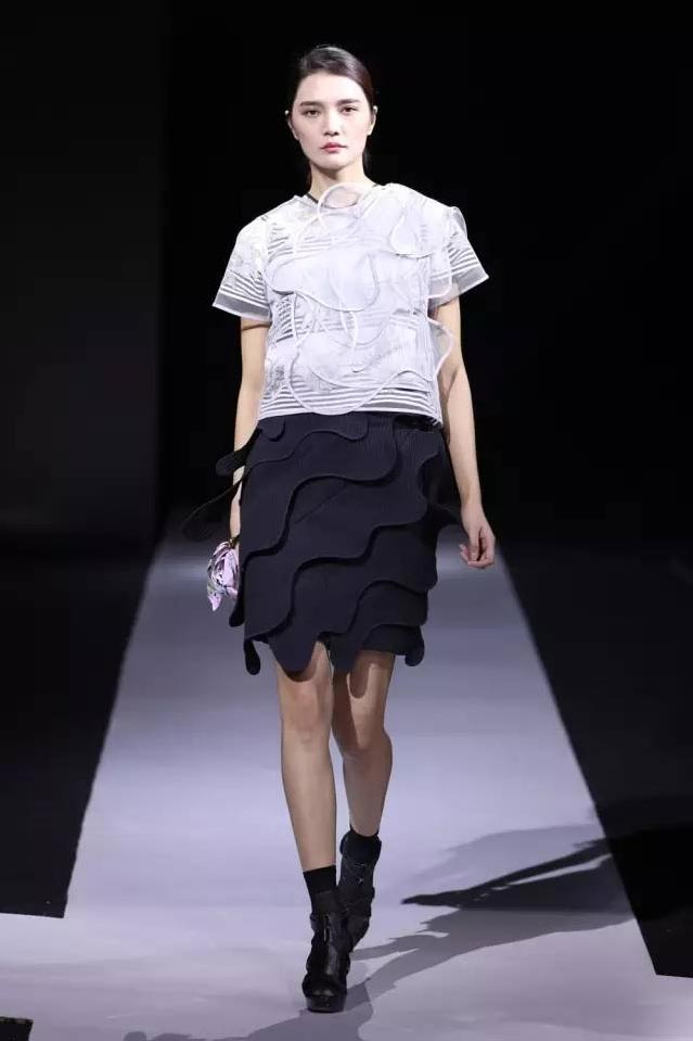 2017哈尔滨国际时装周 LONGSHAW WARD 作品