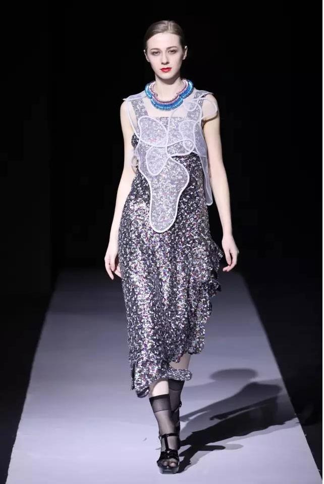 2017哈尔滨国际时装周 LONGSHAW WARD 作品