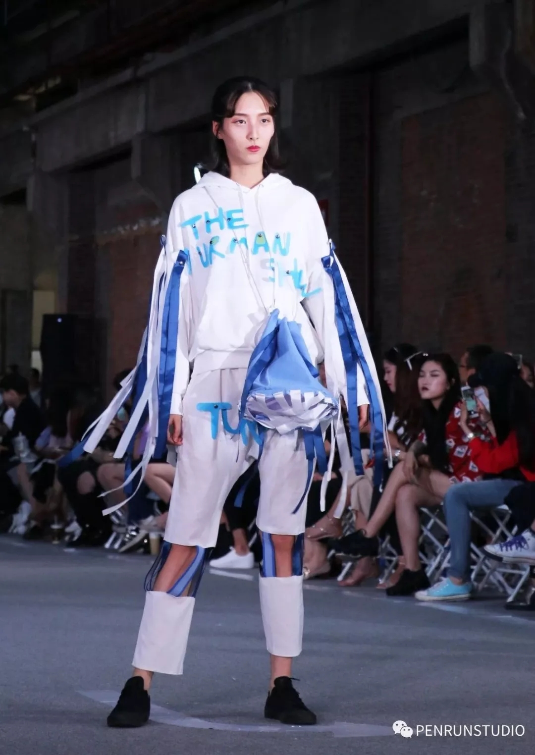 4.webp.jpg 4.webp.jpg